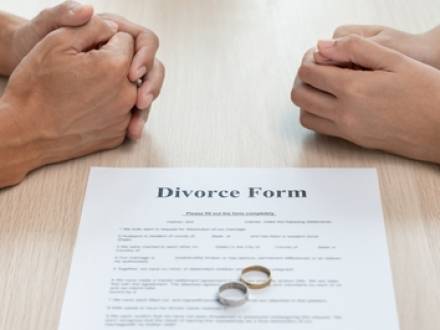 Wheaton, IL divorce lawyer